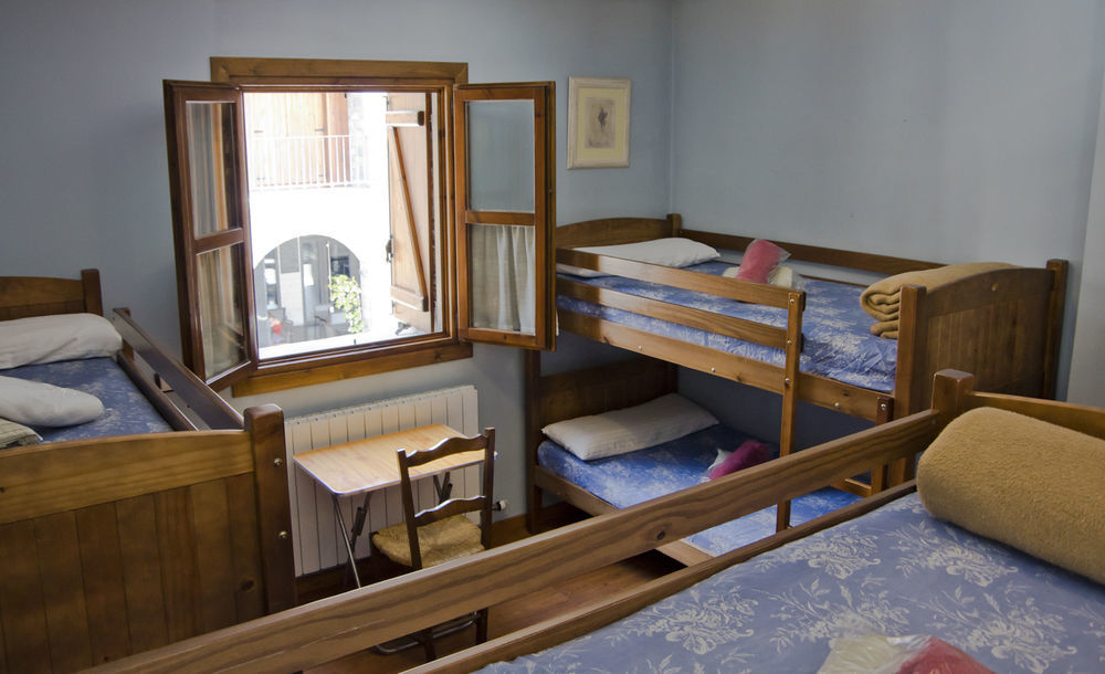 Borda Felices Hostel Broto Ngoại thất bức ảnh